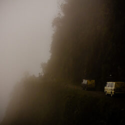дорога смерти на автобусе в боливии
